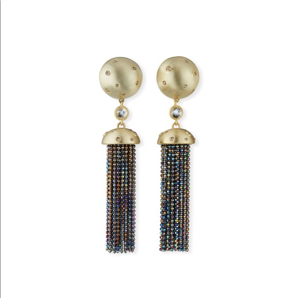 Kendra Scott Sue Tassel Clip-on Earrings in Gold - Picture 6 of 8